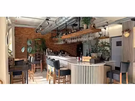 bâtiment commercial à vendre à lier pour € 349.000