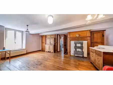 bien commercial à vendre à virton pour € 345.000 avec 3 chambres à coucher