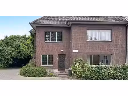 maison à vendre à kuringen pour € 350.000 avec 2 chambres à coucher