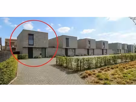 maison à vendre à uikhoven pour € 399.000 avec 3 chambres à coucher