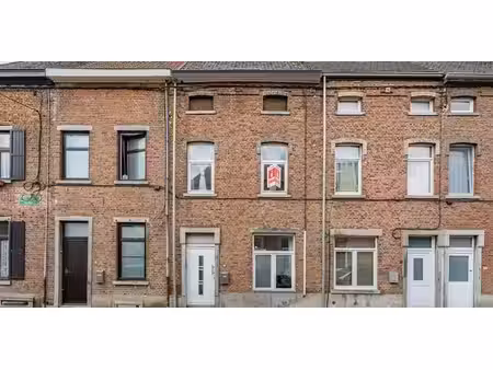 sous option - maison à vendre à nivelles avec 4 chambres à coucher