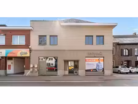 bâtiment commercial à vendre à balen pour € 399.000 avec 2 chambres à coucher