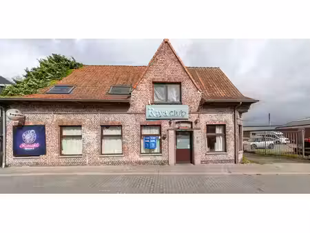 bien commercial à vendre à dentergem pour € 265.000 avec 3 chambres à coucher
