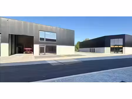 bâtiment d’entreprise à vendre à elverdinge pour € 355.000
