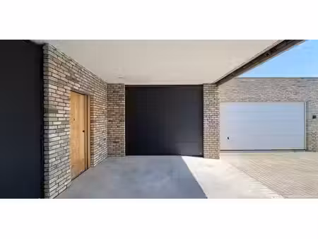 entrepôt à vendre à emelgem pour € 349.000