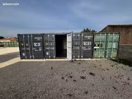 location box stockage déménagement garde meuble suze la rousse
