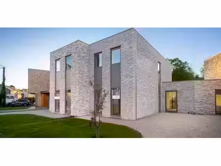 maison à vendre à eigenbilzen pour € 354.071 avec 3 chambres à coucher