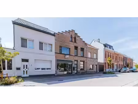 bien commercial à vendre à rumst pour € 420.000 avec 3 chambres à coucher