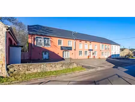 bien commercial à vendre à lavacherie pour € 400.000 avec 14 chambres à coucher