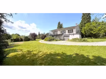 sous option - maison à vendre à septon avec 5 chambres à coucher