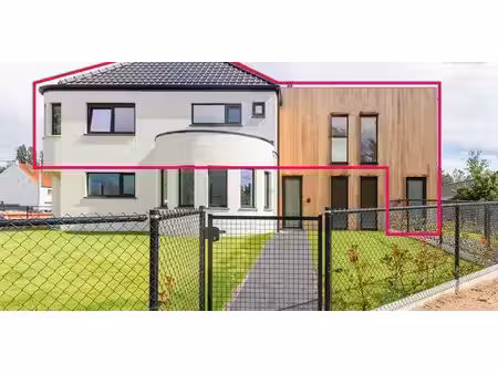 duplex à vendre à veerle pour € 420.000 avec 3 chambres à coucher