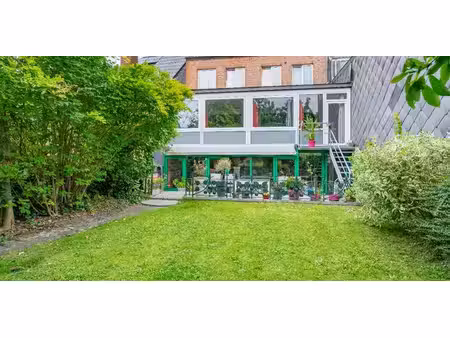 usage mixte à vendre à ciney pour € 415.000 avec 7 chambres à coucher