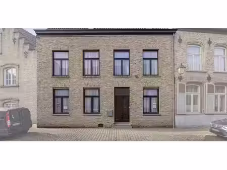 maison de maître à vendre à veurne pour € 410.000 avec 3 chambres à coucher