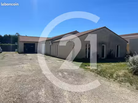 local 190 m² montelier