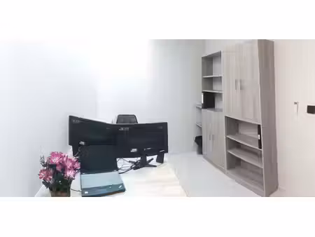 bureau à louer à berchem-sainte-agathe pour € 69 avec 1 chambre à coucher