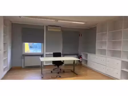 bureau à louer à wondelgem pour € 2.000