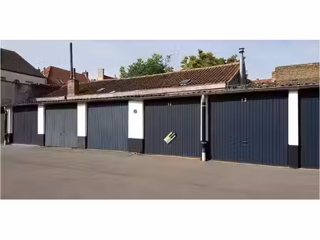 garage à louer à brugge pour € 98