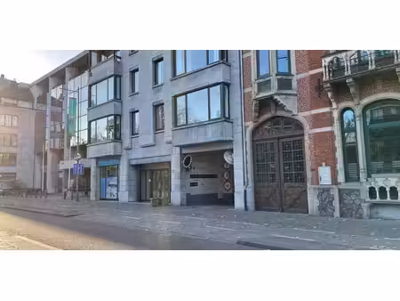 place de stationnement à louer à hasselt pour € 99