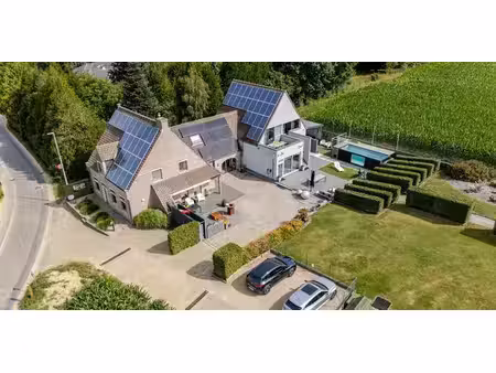 bâtiment commercial à vendre à geraardsbergen pour € 1.095.000 avec 7 chambres à coucher