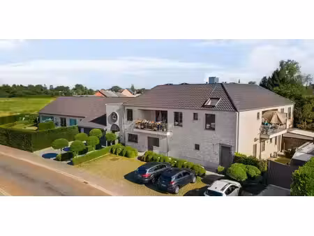 bien commercial à vendre à grobbendonk pour € 895.000 avec 3 chambres à coucher