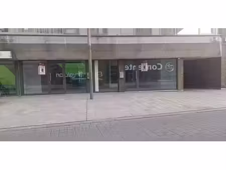 bien commercial à louer à neerpelt pour € 975