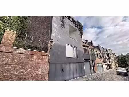 maison exceptionnelle à louer à bruxelles pour € 2.200 avec 1 chambre à coucher