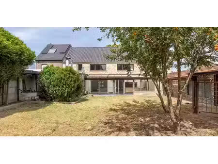 maison à vendre à sint-kwintens-lennik pour € 795.000 avec 4 chambres à coucher