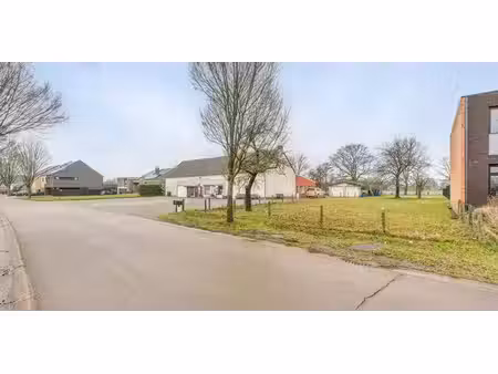 sous option - terrain à vendre à heusden
