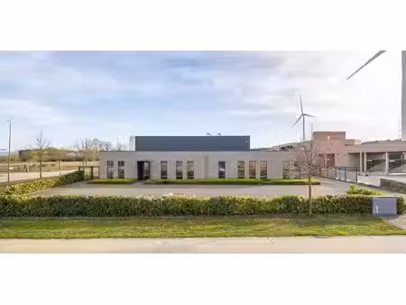 bâtiment d’entreprise à vendre à dilsen pour € 1.050.000