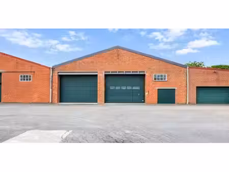 bâtiment d’entreprise à louer à kortemark pour € 2.250