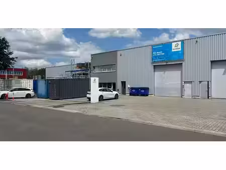 bâtiment d’entreprise à louer à temse pour € 2.950