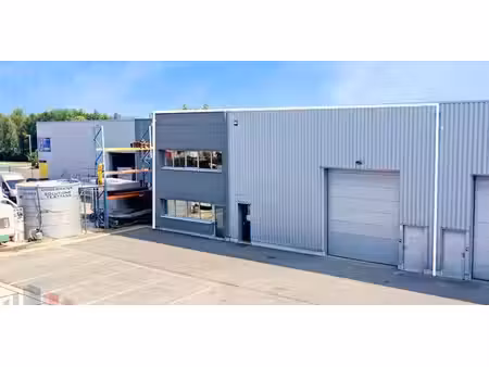 bâtiment d’entreprise à louer à temse pour € 2.950