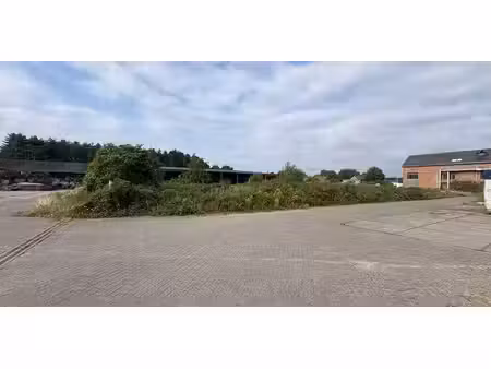 entrepôt à louer à lille pour € 2.500