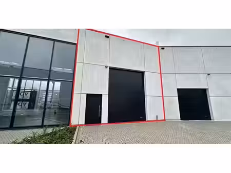 entrepôt à louer à waregem pour € 950