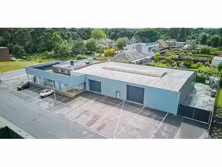 bâtiment commercial à vendre à balen pour € 889.000