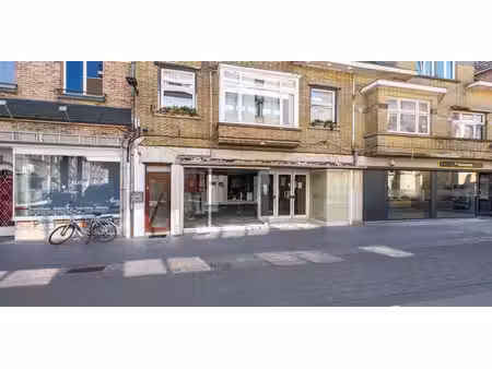 bien commercial à louer à bree pour € 2.500