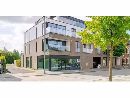bureau à louer à berchem pour € 1.900