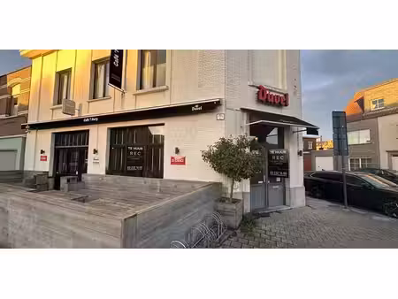 restauration à louer à wijnegem pour € 1.950