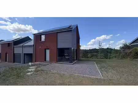 maison à louer à tohogne pour € 1.000 avec 2 chambres à coucher