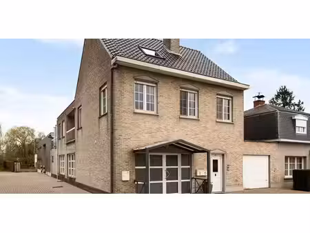 usage mixte à vendre à bouwel pour € 955.000 avec 3 chambres à coucher