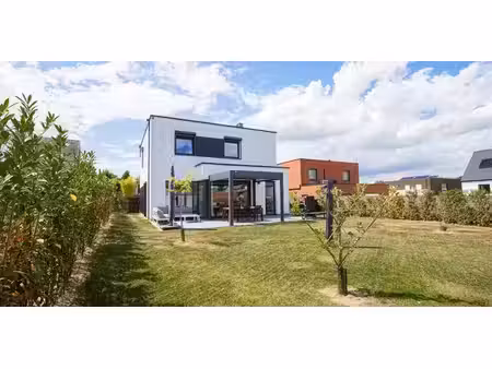 villa à vendre à onkerzele pour € 575.000 avec 3 chambres à coucher