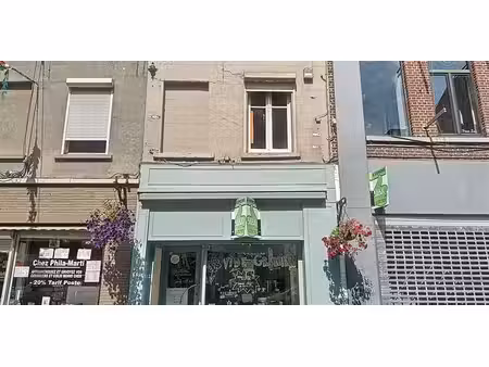 atelier à louer à mouscron pour € 950 avec 2 chambres à coucher