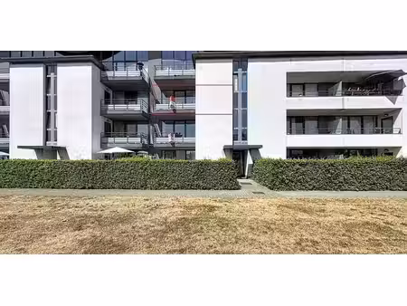 appartement à louer à sint-kruis pour € 985