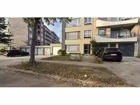 sous option - appartement à louer à edegem avec 3 chambres à coucher