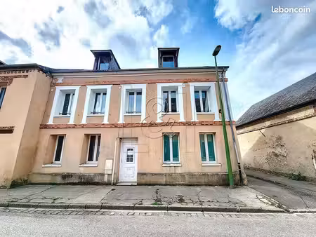 studio 1 pièce 27 m²