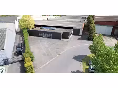 bâtiment d’entreprise à vendre à meulebeke pour € 925.000
