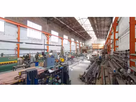 sous option - bâtiment d’entreprise à vendre à genval