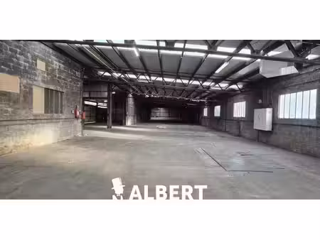 bâtiment d’entreprise à louer à gelinden pour € 990