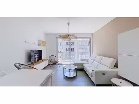 appartement à louer à westende pour € 1.050 avec 2 chambres à coucher