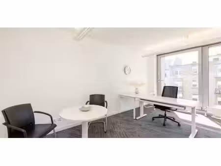 bureau à louer à etterbeek pour € 129